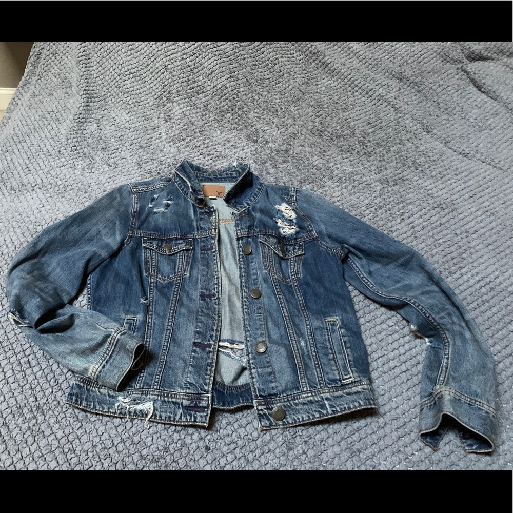 Women’s distressed jean jacket